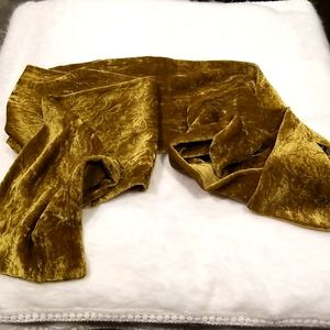 Beautiful Italian patterned scarf